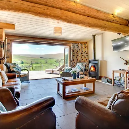Bere Sleeps 8 With Wifi Willa Alston